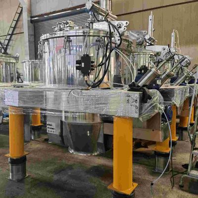 570mm Basket Centrifuge Machine 230kg Bottom Discharge Scraper