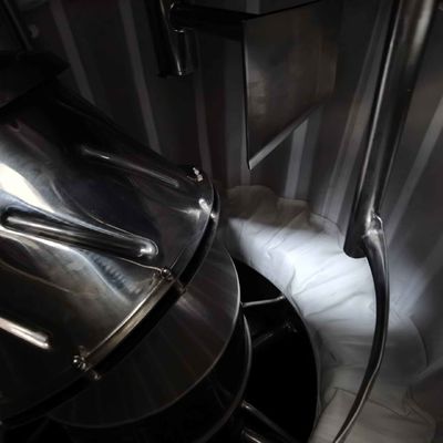 Optional Voltage Bag-Pulling Scraper Bottom Discharge PLC Control Centrifuges For Pharmaceutical Substances