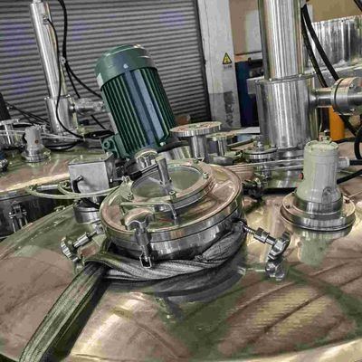 Hydraulic Control 1250kg Industrial Centrifugal Separator 1000L