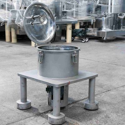 ISO Small Vertical Pharmaceutical Centrifugal Machines Manual Basket