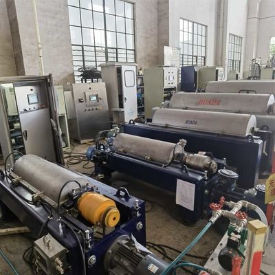 4800rpm Decanter Centrifuges ISO9001 Solid Bowl Sand And Gravel Wash Water