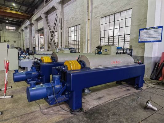 Continuous Oil Purification Decanter Centrifuges 30kW Automatic 4.17 L/D