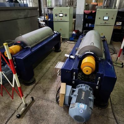 LW Wastewater Treatment Easy To Operate After-Sale Service Sludge Dewatering Decanter Centrifugal Machines