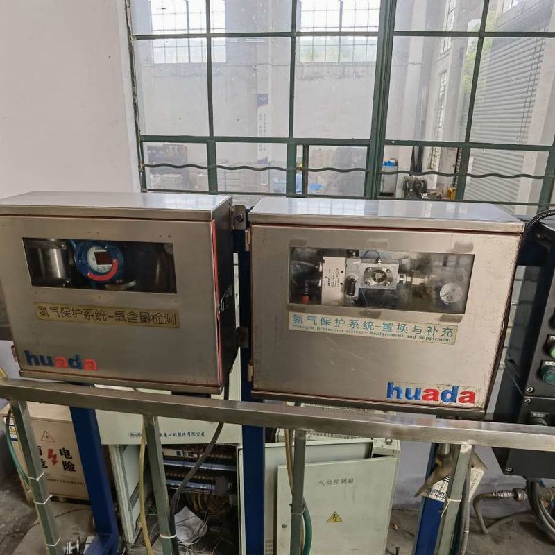 Pulling Action Filter Stainless Steel Chemical Centrifuge Machine With Scraper Bottom Discharge